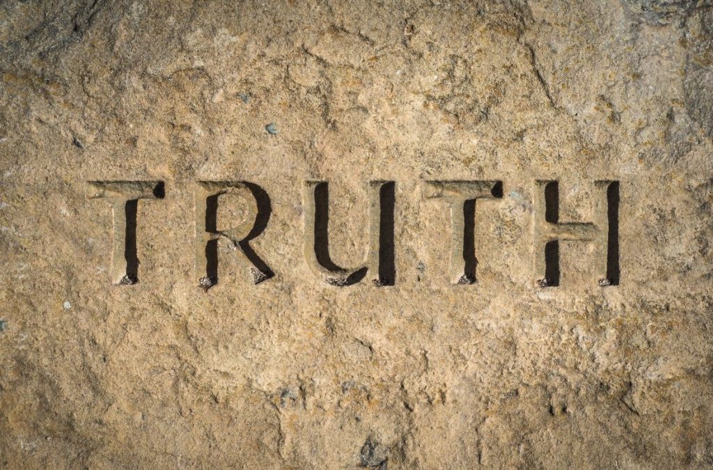 What Does the Bible Say About Truthfulness? 11 Inspirational Verses ...